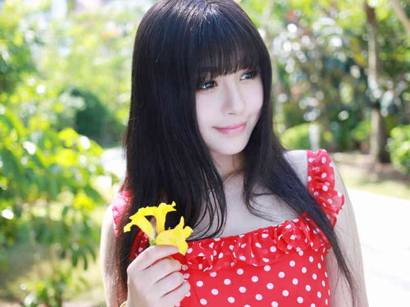 苏沫儿传奇布木布泰谁演的  刘芊含个人资料介绍